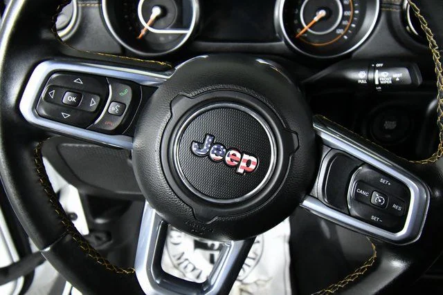 Used 2021 White Jeep Overland image 2