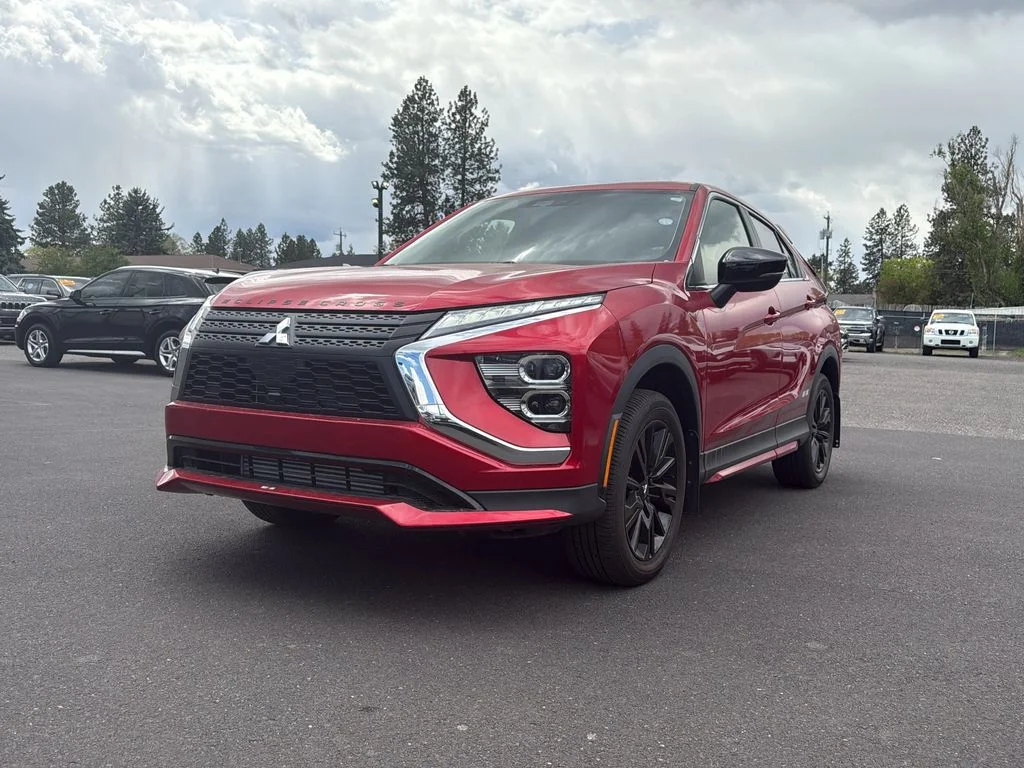 New 2026 Red Diamond Mitsubishi LE image 36