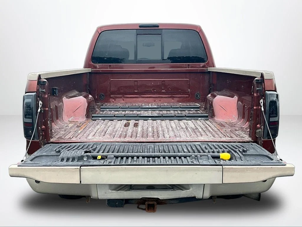 Used 2008 Red Ford  image 18