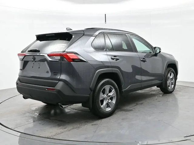 Used 2022 Magnetic Gray Met Toyota XLE image 7