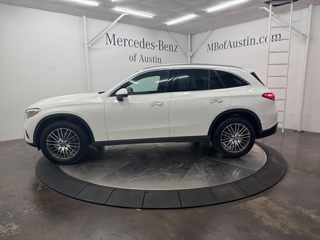 Certified Used 2026 White Mercedes-Benz GLC 300 image 4