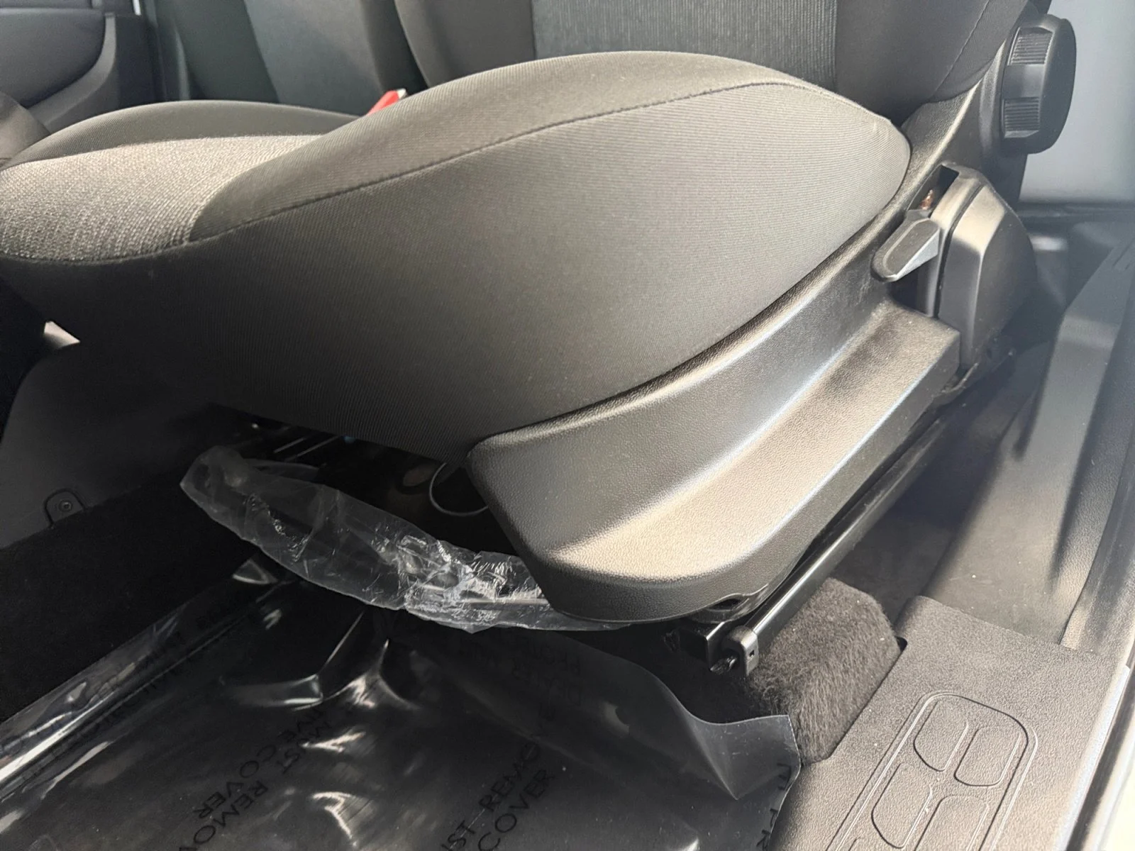 Used 2022 Bright White Ram Tradesman image 9