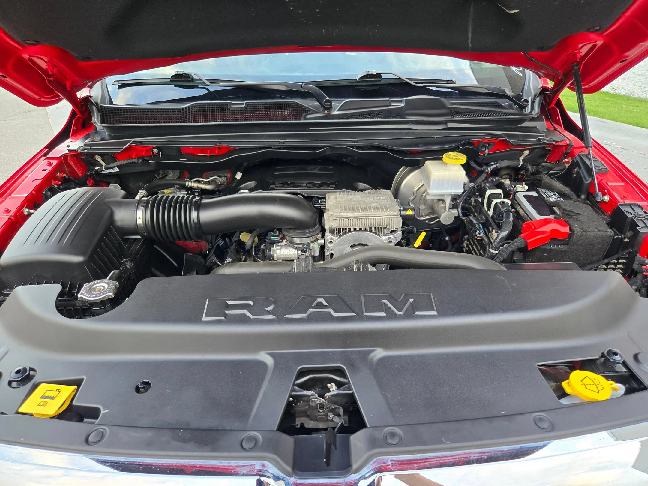 Used 2024 Flame Red Clearcoat Ram Laramie image 19
