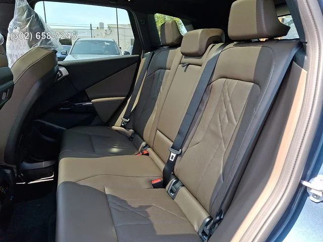 New 2026 Blue Metallic BMW 30 xDrive image 9
