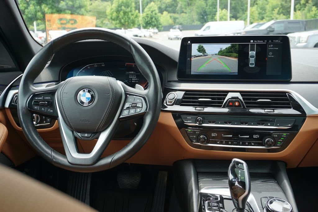 Used 2023 Black Sapphire Metallic BMW 530i xDrive image 47