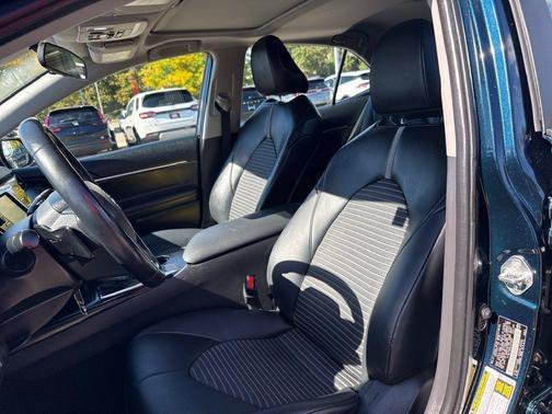 Certified Used 2020 Blue Toyota SE image 14