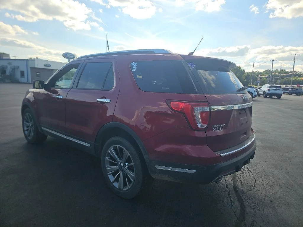 Used 2019 Red Ford Limited image 14
