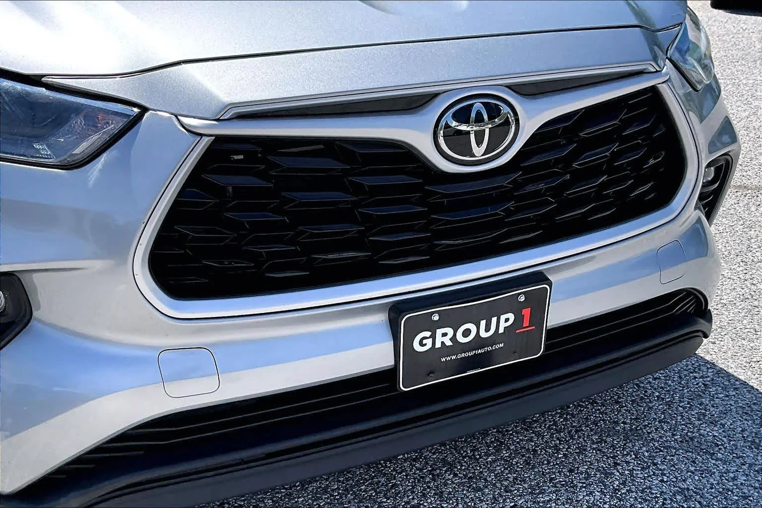 Used 2023 Celestial Silver Metallic Toyota XLE image 30
