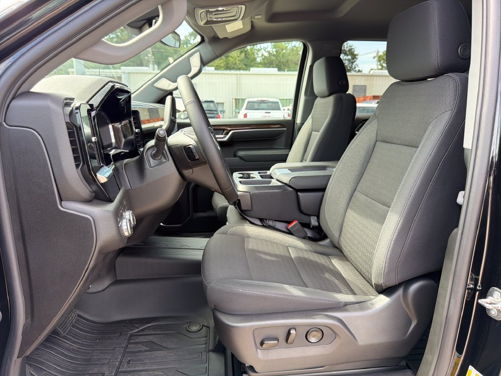 Used 2026 Black GMC Elevation image 12