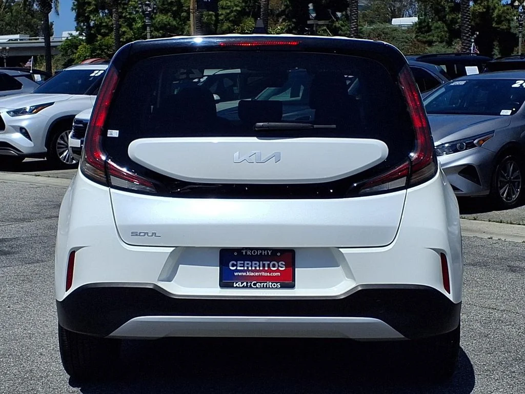 Certified Used 2024 White Kia LX image 4