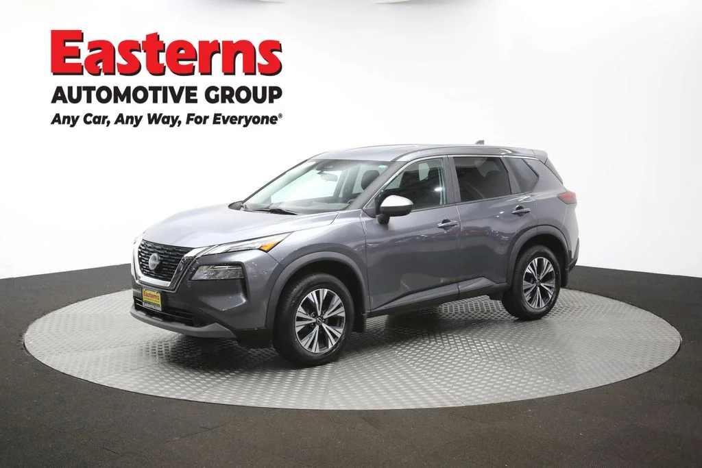 Used 2023 Gray Nissan SV image 52