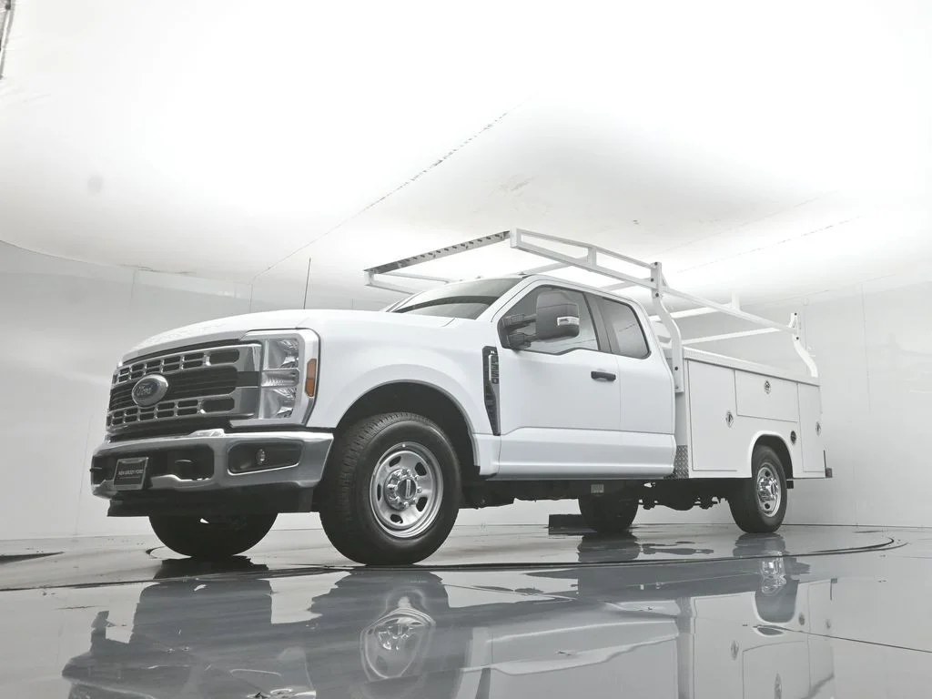 New 2026 White Ford XL image 49