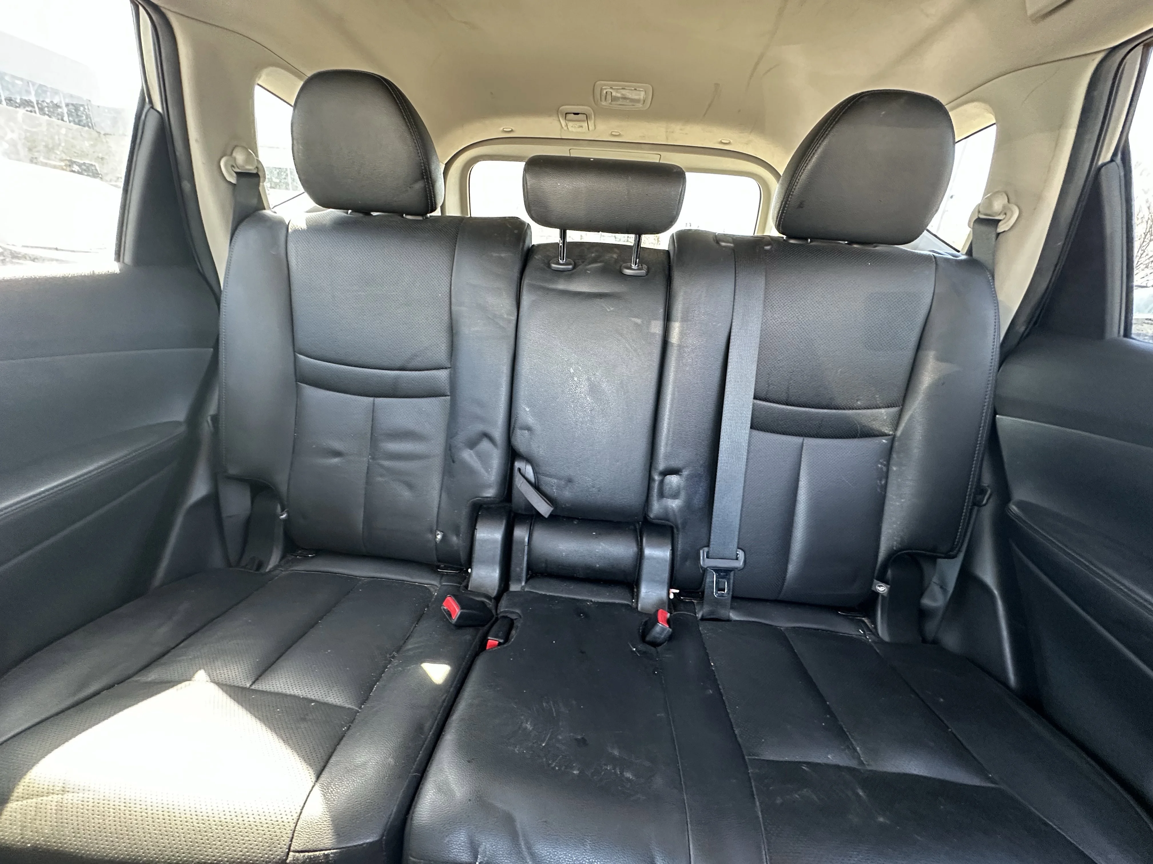 Used 2019 Black Nissan SL image 23