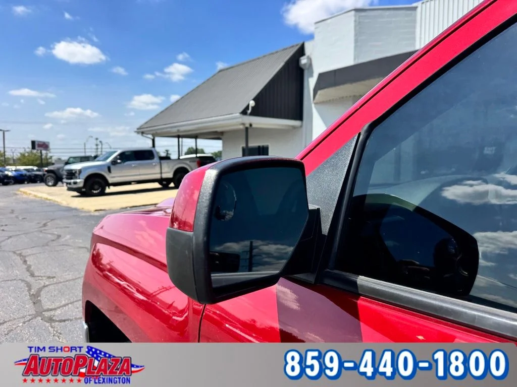 Used 2019 Red Chevrolet LT image 17