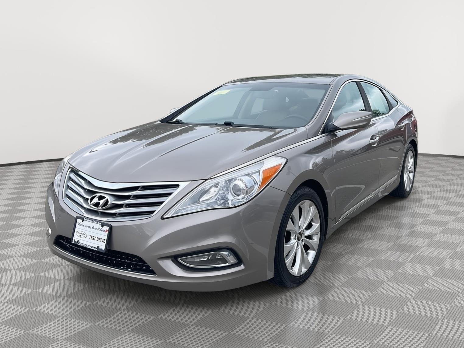 Used 2013 Hyundai Azera Base with VIN KMHFG4JG5DA301027 for sale in Northampton, MA