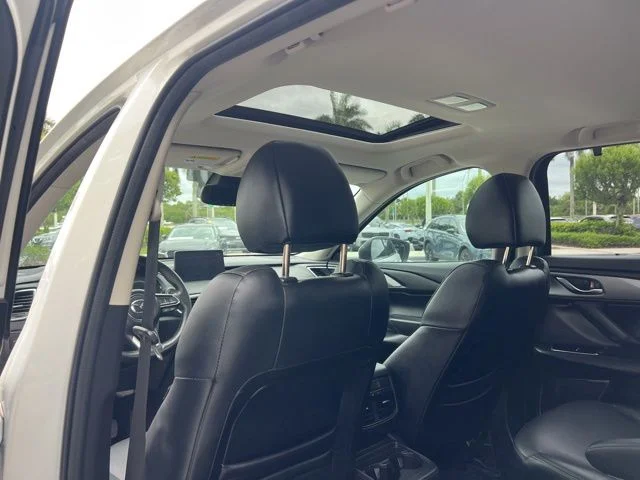 Used 2020 White Mazda Touring image 40
