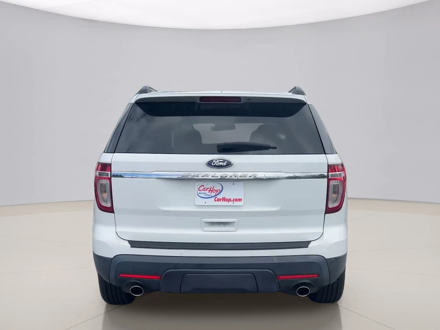 Used 2015 White Ford 4WD image 4