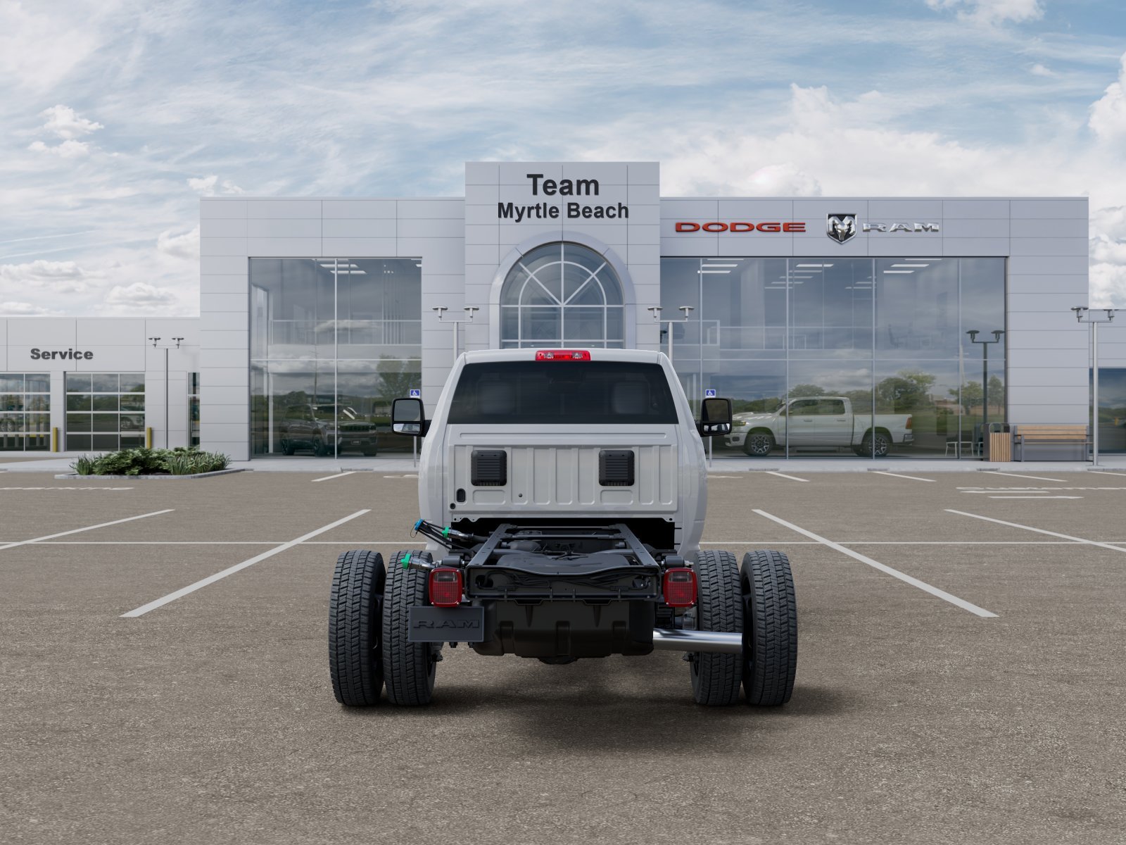New 2025 Bright White Clearcoat RAM Tradesman image 33