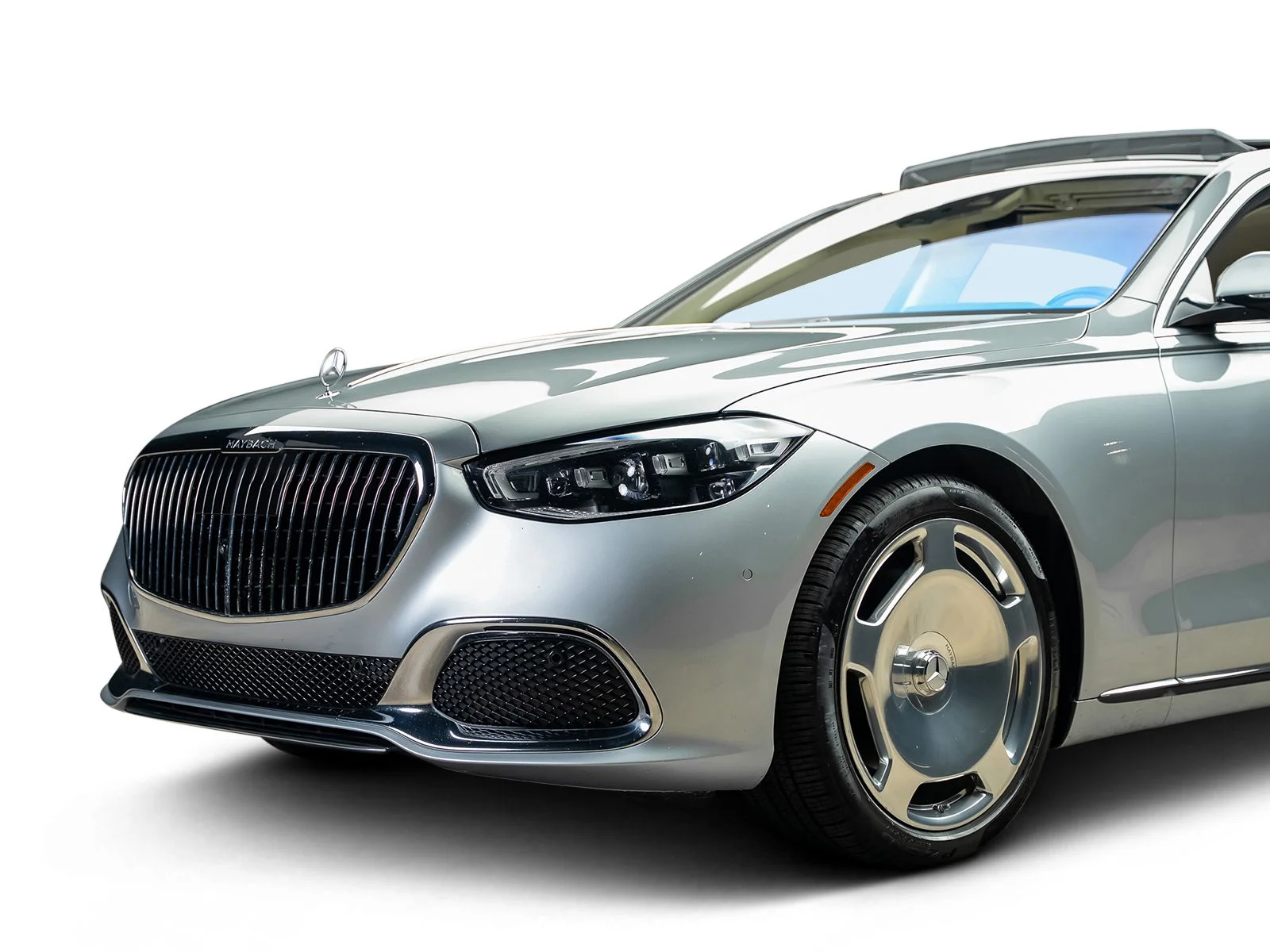Used 2024 Silver Mercedes-Benz Maybach S 580 image 15