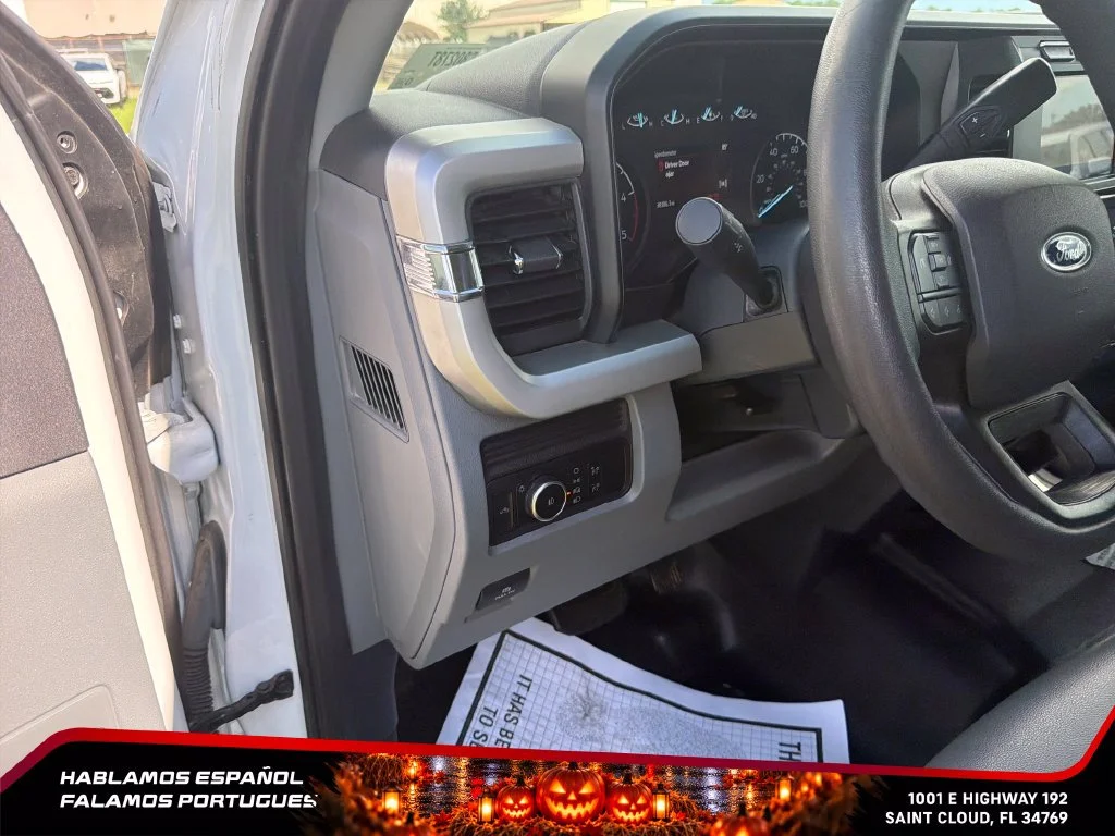 Used 2023 White Ford XL image 17