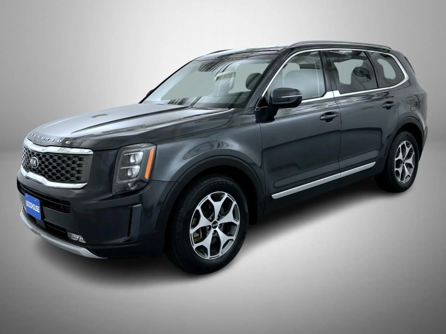 Used 2020 Gray Kia EX image 1