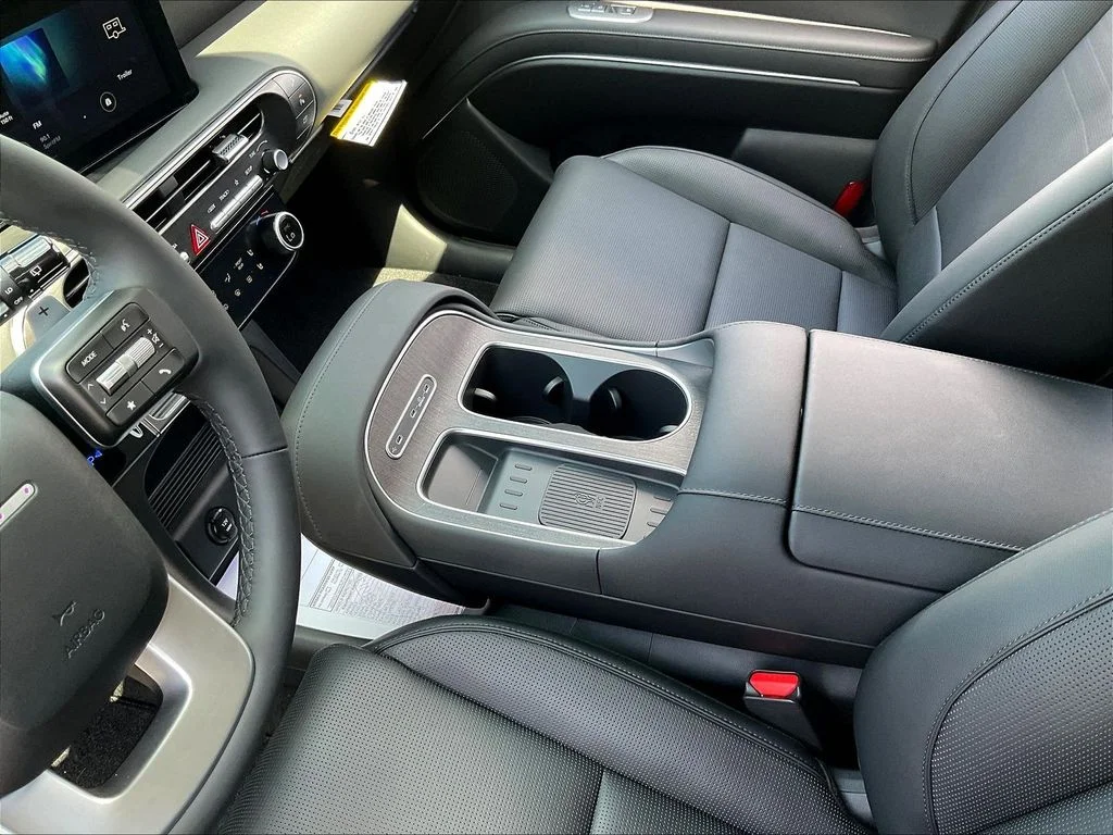 New 2026 White Hyundai Limited image 24