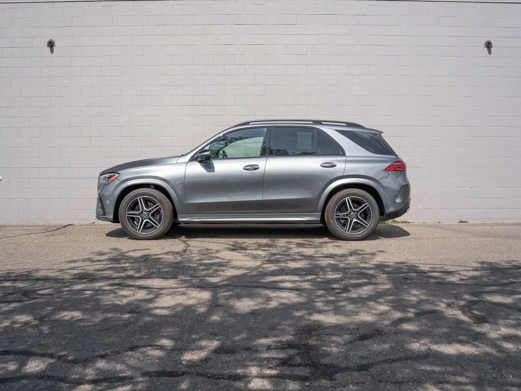 Used 2024 Silver Mercedes-Benz GLE 350 image 2
