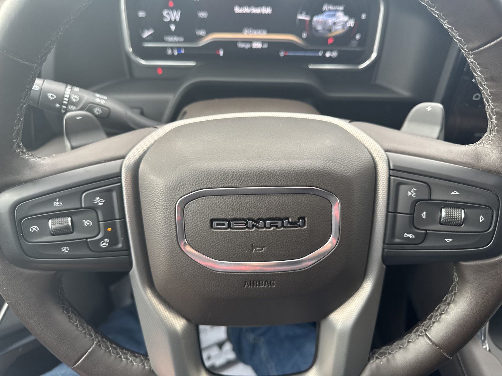Used 2024 White GMC Denali image 14