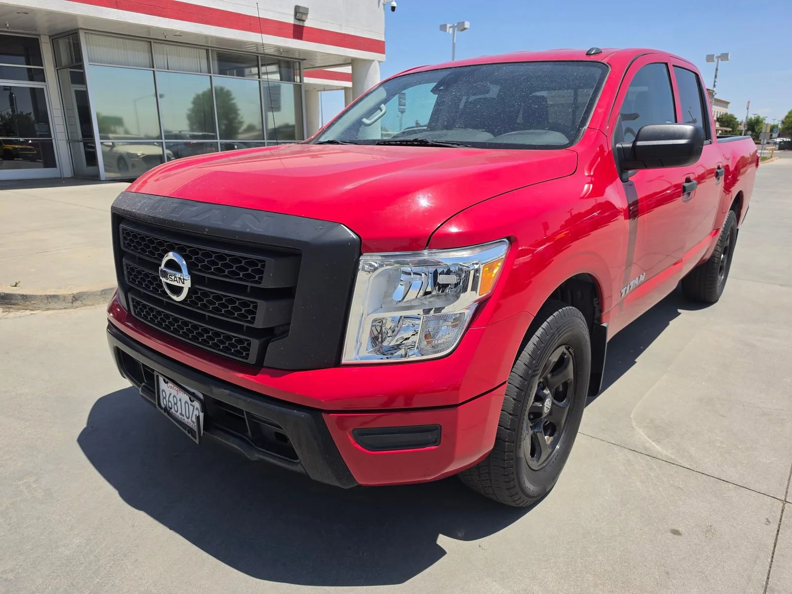 2021 Nissan Titan S 4X4 Crew Cab's photo