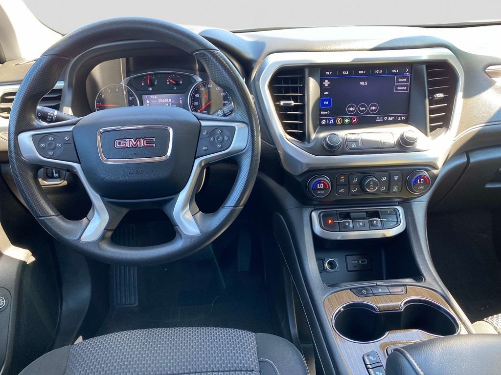 Used 2023 Silver GMC SLE image 13