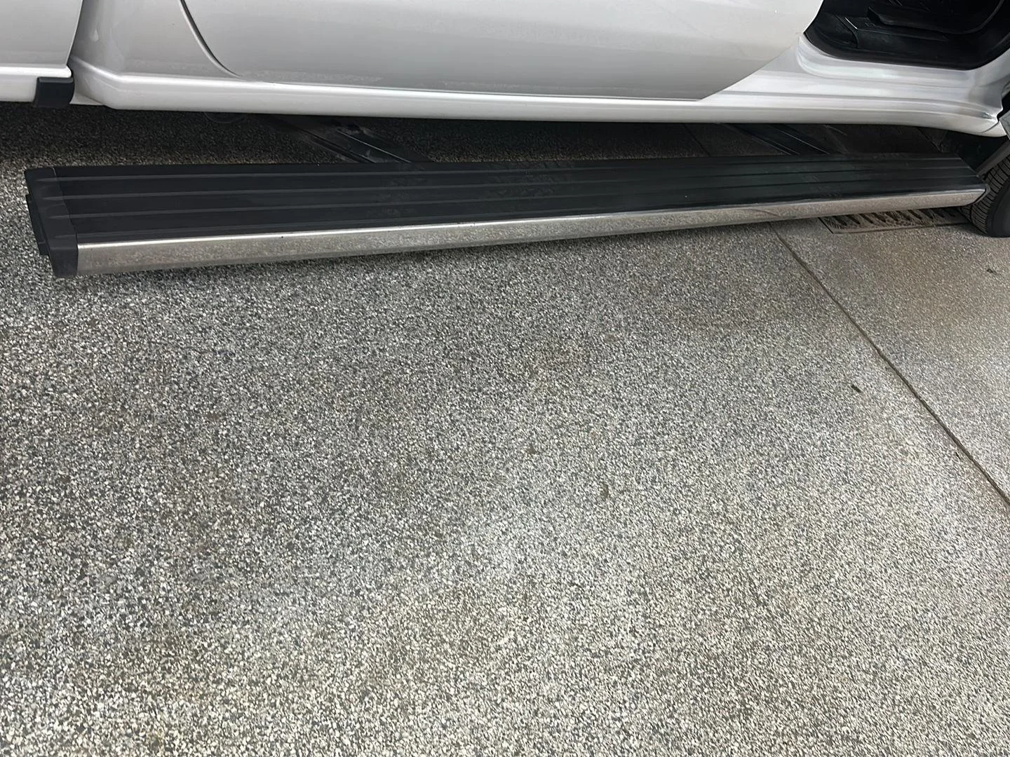Used 2020 White Frost Tricoat GMC Denali image 13