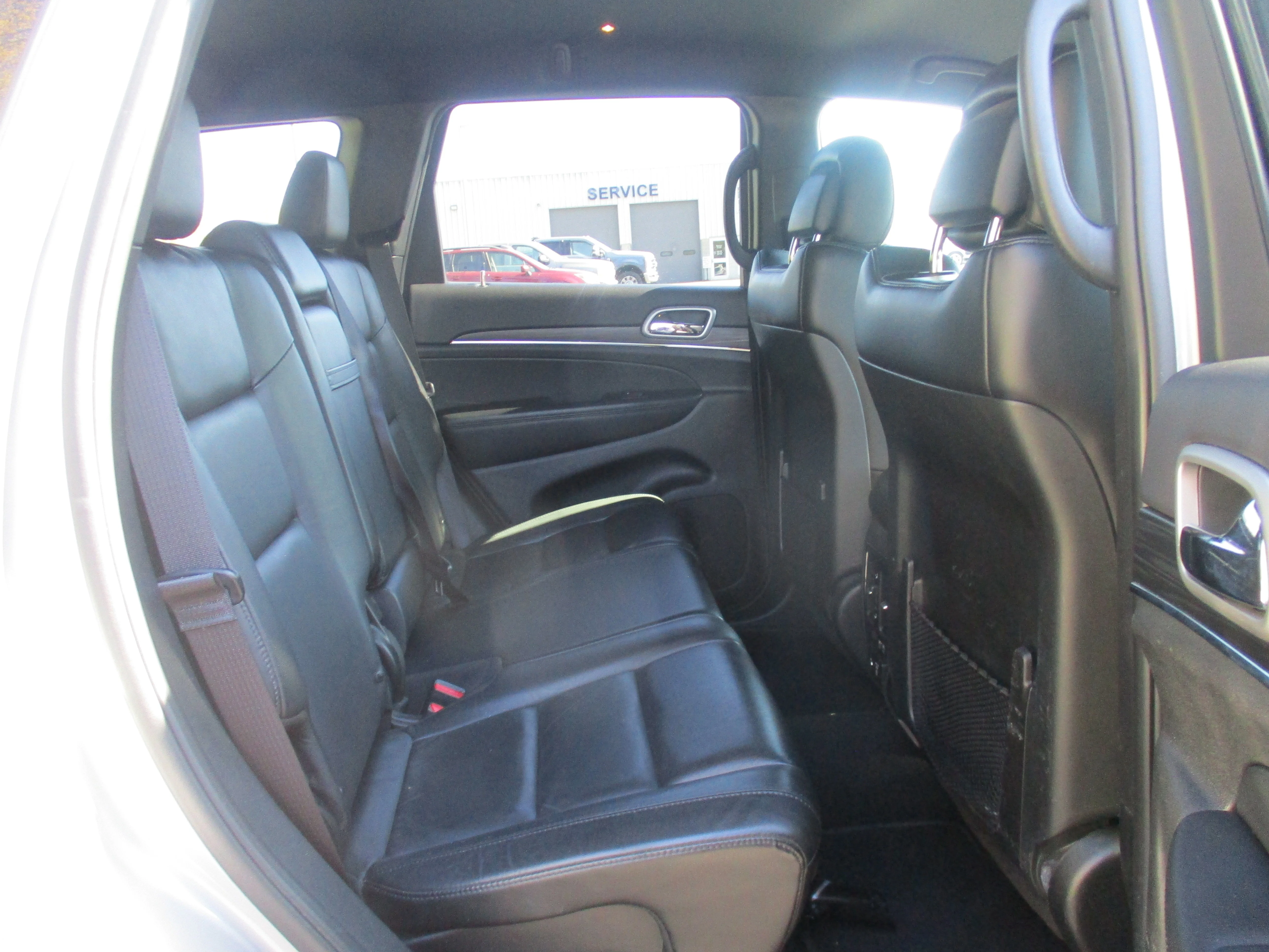 Used 2019 Billet Silver Metallic Clearcoat Jeep Limited image 43