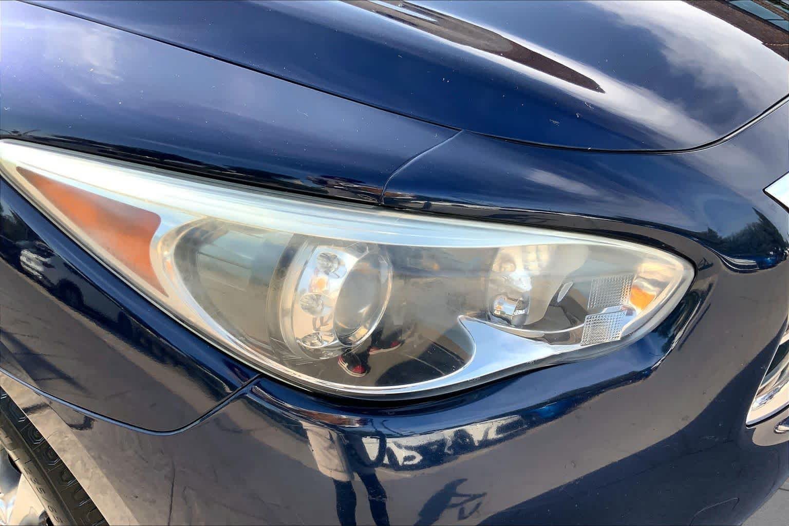 Used 2015 Hermosa Blue INFINITI  image 26