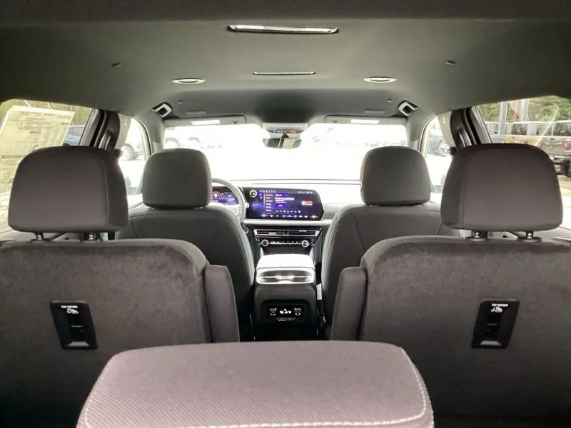 2026 Chevrolet Traverse LT - Photo 15
