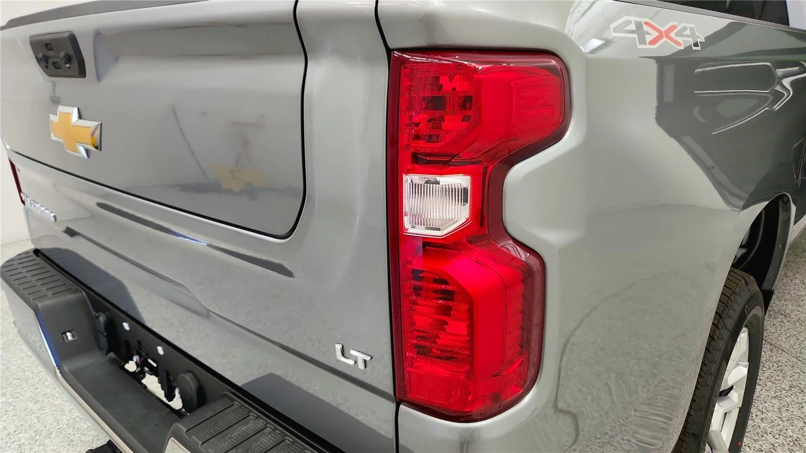 2026 Chevrolet Silverado 1500 LT - Photo 15