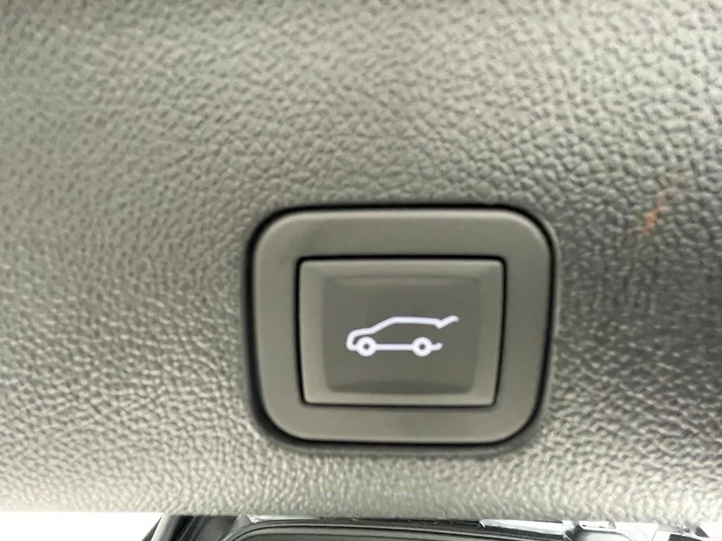 New 2026 Gray Chevrolet LT image 8