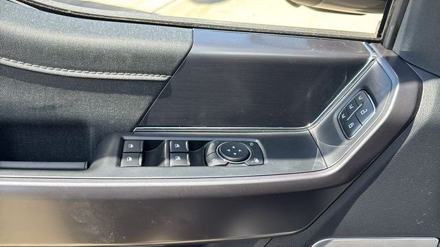 New 2026 Carbonized Gray Metallic Ford Lariat® image 18