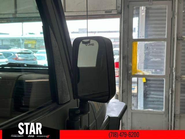 Used 1997 Green Jeep SE image 14