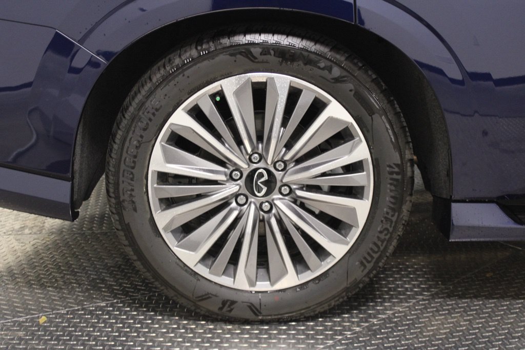 Used 2025 Blue INFINITI LUXE image 11