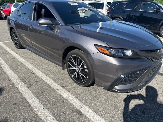 Used 2024 Gray Toyota SE image 1