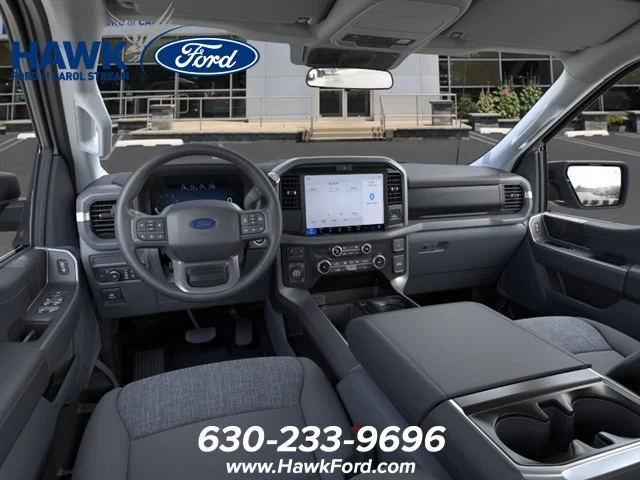 New 2026 Oxford White Ford XLT image 9