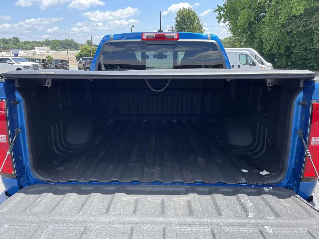 Certified Used 2022 Blue Chevrolet ZR2 image 43
