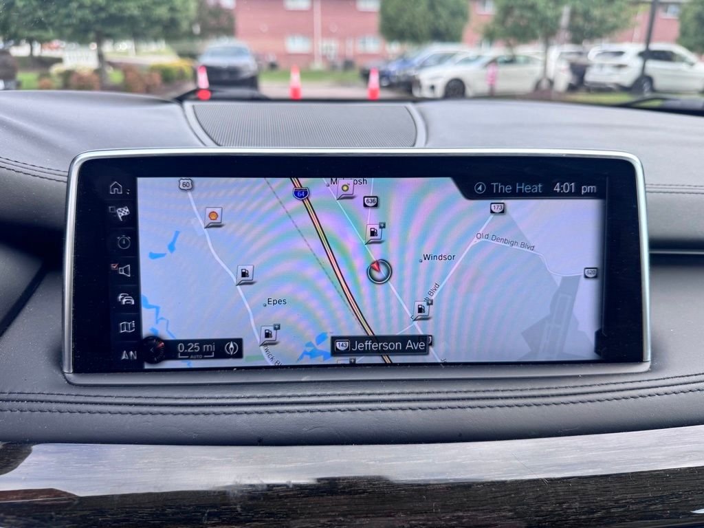 Used 2017 Blue BMW xDrive50i image 10