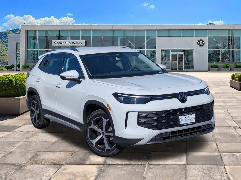 New 2026 White/off-white Volkswagen 2.0T SE image 1