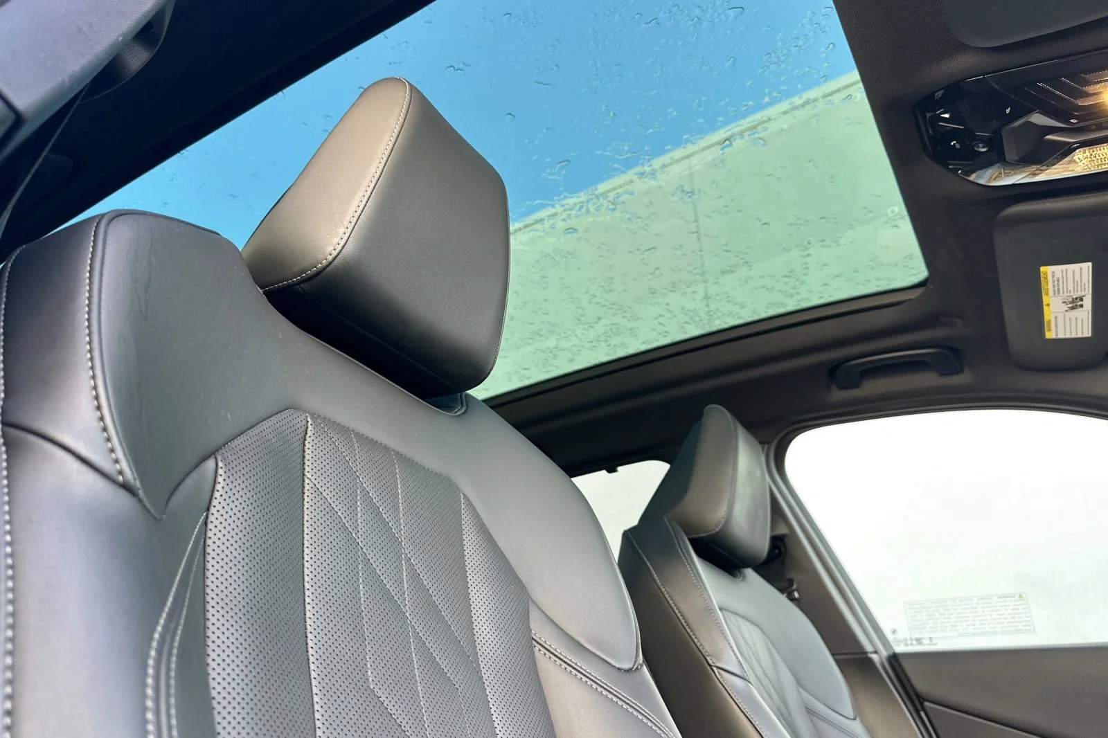 Used 2025 Brooklyn Grey Metallic BMW 30 xDrive image 16