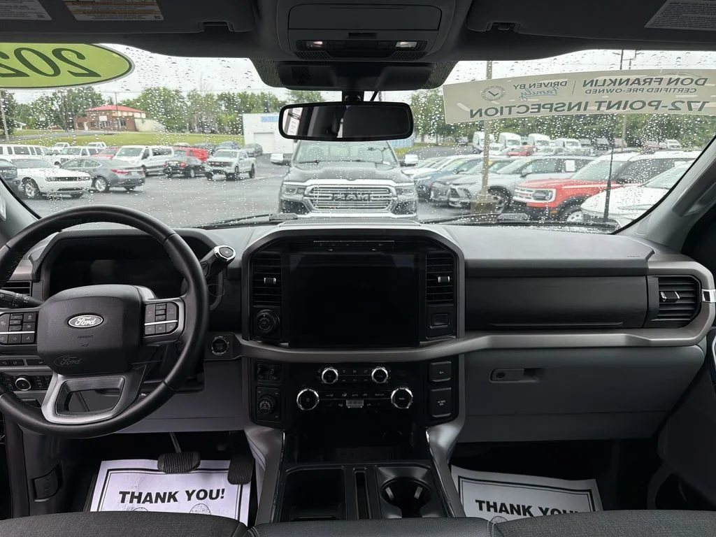 Used 2024 Black Ford XLT image 10
