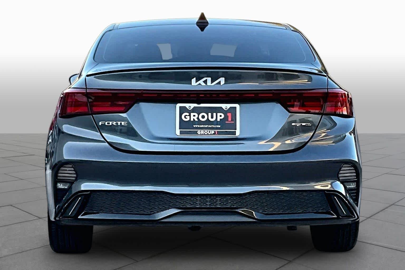 Used 2024 Gravity Gray Kia GT-Line image 4