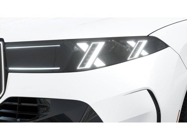 New 2027 Mineral White Metallic BMW X5 40 image 6
