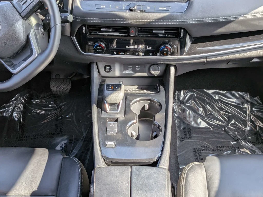 Used 2026 Blue Nissan SL image 16