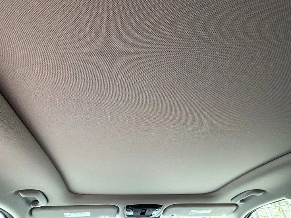 2025 Kia Sorento S - Photo 13